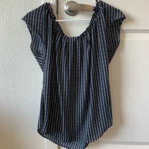 Heart-patterned blouse